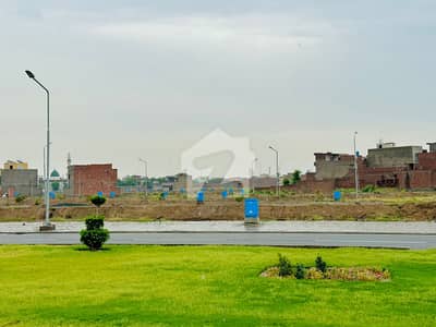 3 MARLA COMERCIAL PLOT MAIN 80 FEET ROAD