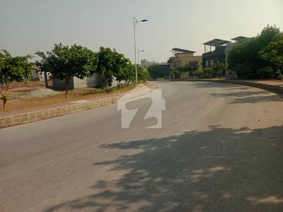 10 Marla Park Face Boulevard Solid Land Plot For Sale In I Block Phase 8 10 Marla Park Face Boulevard Solid Land Plot For Sale In I Block Phase 8