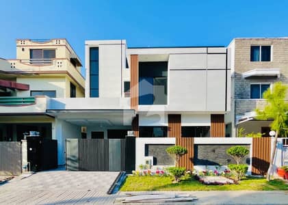 10 Marla Luxurious Designer House For Sale In DHA 2 Islamabad