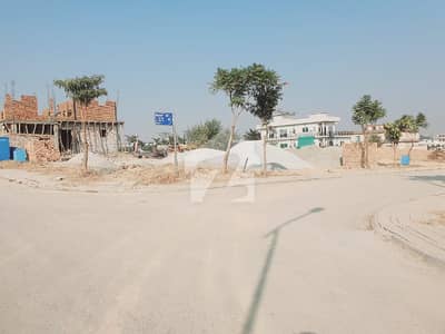ٹاپ سٹی 1 - بلاک ای ٹاپ سٹی 1,اسلام آباد میں 1 کنال رہائشی پلاٹ 1.5 کروڑ میں برائے فروخت۔