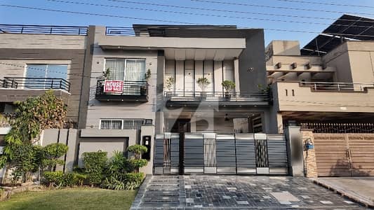 10 Marla House For sale In Formanites Housing Scheme Formanites Housing Scheme In Only Rs. 39000000