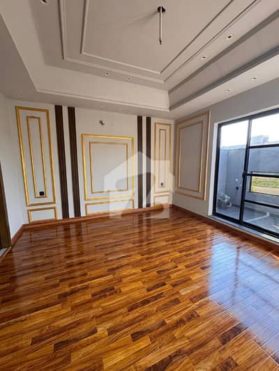 20 Marla Solid Construction House Saeed Colony