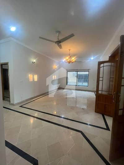 11 Marla Double Storey 1 Unit House 5 Bedrooms With 6 Bathrooms/ 1 Car Parking Electric City Water Gas Available 50 Feet All Facilities In Life Available Serena Hotel Islamabad 7 Minute Drive Only COMSATS University 5 Minute Drive Only