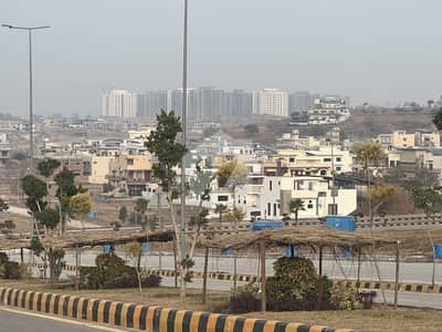 Top Height of DHA5 Boulevard Corner Plot
