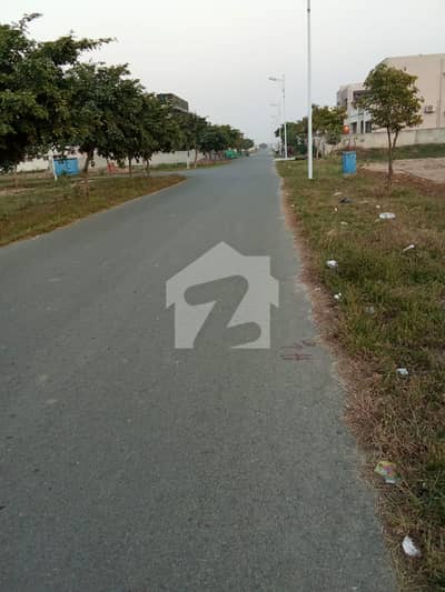 Prime 8 Marla Plot On 100 Ft Road In DHA Phase 9 Town D Block Ready For Construction