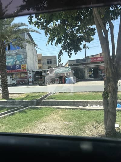 4 Marla Pair Of Commercial Plot Is Up For Sale On Main College Road