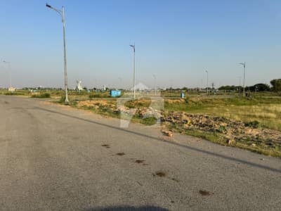 ڈی ایچ اے فیز9 پریزم - بلاک ایف ڈی ایچ اے فیز9 پریزم,ڈی ایچ اے ڈیفینس,لاہور میں 1 کنال رہائشی پلاٹ 2.9 کروڑ میں برائے فروخت۔ ڈی ایچ اے فیز9 پریزم - بلاک ایف ڈی ایچ اے فیز9 پریزم,ڈی ایچ اے ڈیفینس,لاہور میں 1 کنال رہائشی پلاٹ 2.9 کروڑ میں برائے فروخت۔