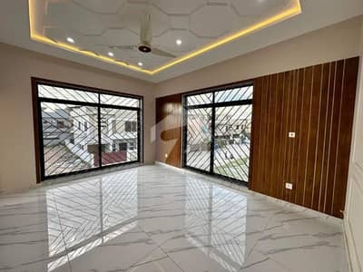 13.5 Marla Designer House