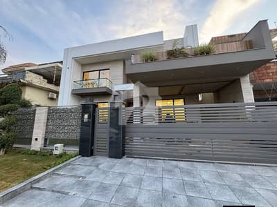 Kanal Designer House For Sale Top Height Location Near Express Way &Amp; Central Park