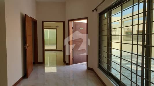 427 Square Yards House For Sale In The Perfect Location Of Askari 5 - Sector H