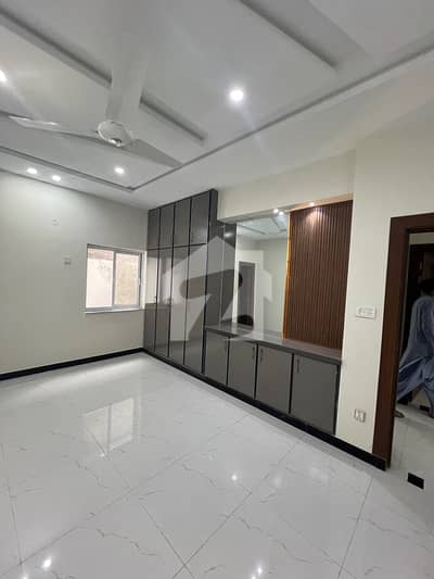 7 Marla Double Storey For Sale In Phase 4-A & Electricity Water Gas Available