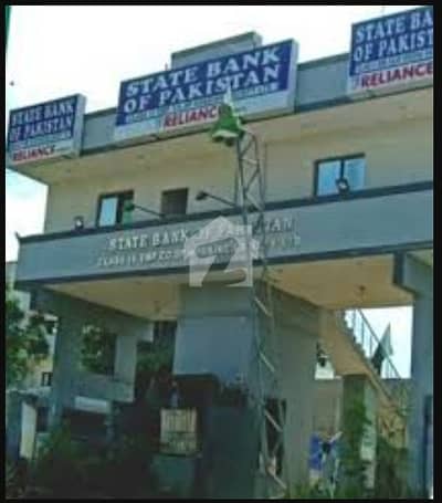 اسٹیٹ بینک آ ف پاکستان ہاؤسنگ سوسائٹی سکیم 33 - سیکٹر 17-اے,سکیم 33,کراچی میں 6 کمروں کا 8 مرلہ مکان 4.5 کروڑ میں برائے فروخت۔