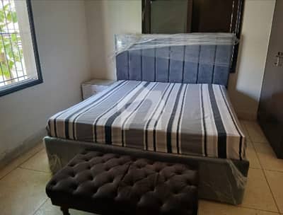 Female Full Furnished Room Available Bath Island
