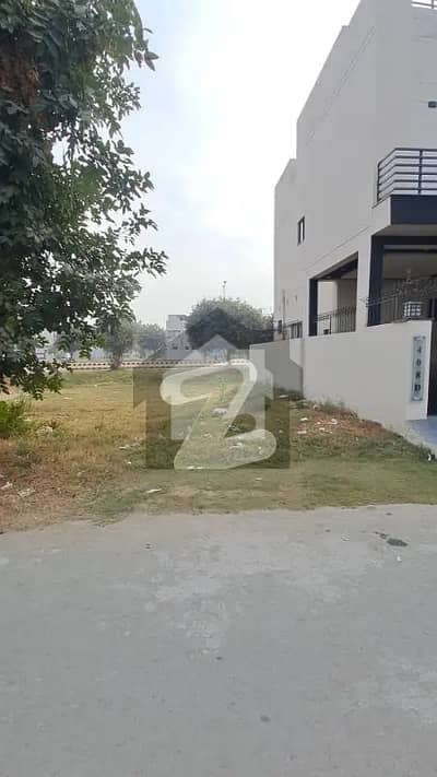 Plot No-142 Block E - 5 Marla Plot On Top Location of Phase 9 Town DHA Lahore For Urgent Sale