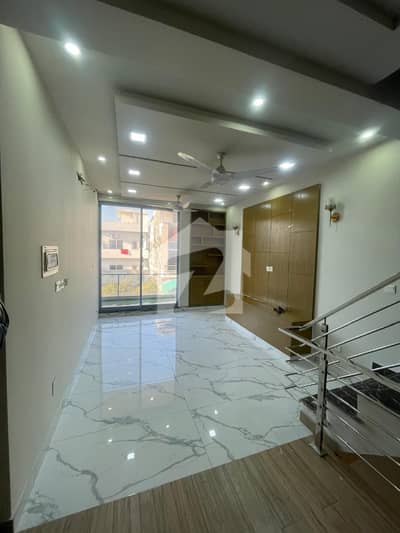 5 Marla Luxury Full House Available For Rent