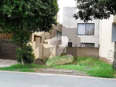 Plot No-692 Block A - 5 Marla Plot On Top Location Of Phase 9 Town DHA Lahore For Urgent Sale