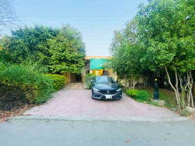 5 Marla Single Store House for sale with Beautiful Lawn in Bahria Town Phase 8 RWP 5 Marla Single Store House for sale with Beautiful Lawn in Bahria Town Phase 8 RWP