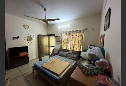 Well Maintained 400 Sq Yards House For Sell In Premium Area And Street Of Gulshan E Iqbal Block 5. Having 3 Bed Drawing Dinning Lounges Kitchen On Ground Floor And 2 Bed Lounge Kitchen On 1st Floor .   Muzaik Flooring But Maintained As Seen On Pictures.   Street Is Secured With 24 Hours Guards And Barriers.