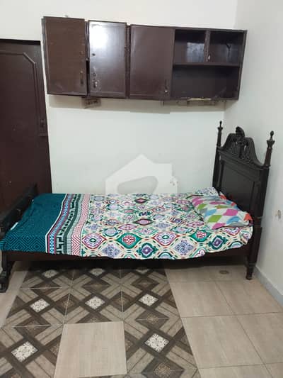 NOOR GIRLS HOSTEL FOR GIRLS ROOM AVAILABLE
