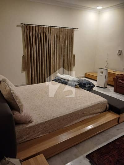 DHA Fully Furnished Room In 500 Yards Bungalow