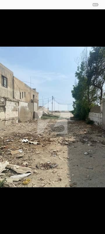 Darakhshan Plot For Sale