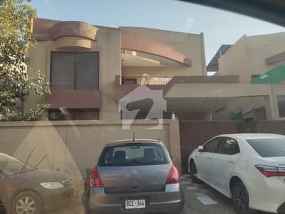 نیوی ہاؤسنگ سکیم کارساز کراچی میں 5 کمروں کا 14 مرلہ مکان 15.75 کروڑ میں برائے فروخت۔ نیوی ہاؤسنگ سکیم کارساز کراچی میں 5 کمروں کا 14 مرلہ مکان 15.75 کروڑ میں برائے فروخت۔