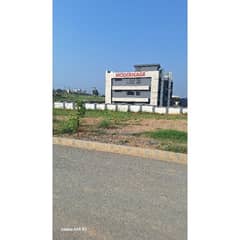 10 Marla Plot At Double Road For Sale