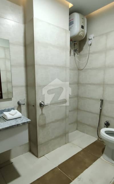 3 Bed Apartment In Capital Square