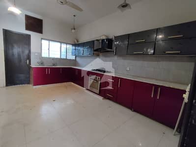 500YARDS GROUND FLOOR PORTION FOR RENT DHA PHASE 4
