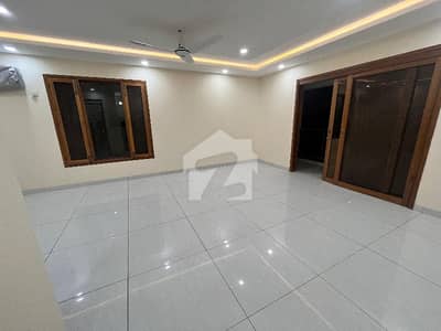 300 YARDS BUNGALOW FOR RENT DHA PHASE 4