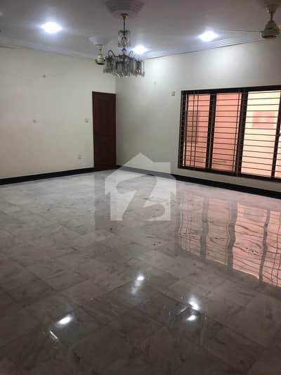 500 YARD FIRST FLOOR PORTION FOR RENT DHA PHASE 7