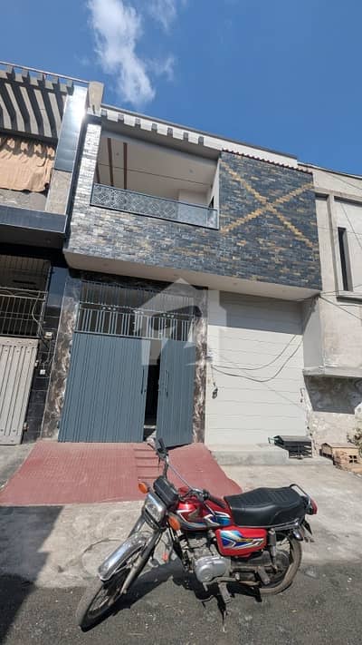 ستیانہ روڈ فیصل آباد میں 3 کمروں کا 3 مرلہ مکان 90.0 لاکھ میں برائے فروخت۔ ستیانہ روڈ فیصل آباد میں 3 کمروں کا 3 مرلہ مکان 90.0 لاکھ میں برائے فروخت۔
