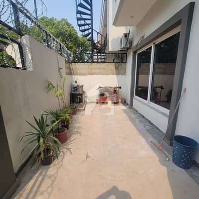Cda sector F-11/3(30*70) 7 bedroom well maintained house for sale in street #36