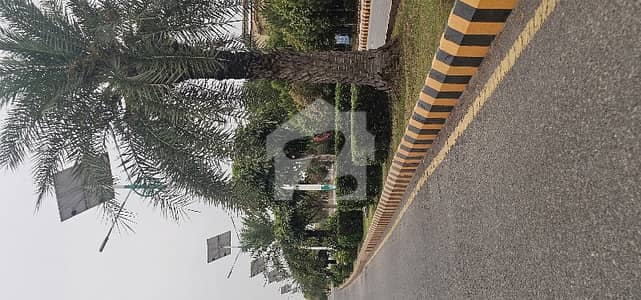 Perfect 7 Marla Residential Plot In Gulberg Residencia - Block T For sale