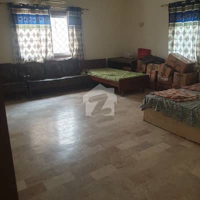 گلشنِ اقبال - بلاک 7 گلشنِ اقبال,گلشنِ اقبال ٹاؤن,کراچی میں 8 کمروں کا 2 کنال مکان 19.0 کروڑ میں برائے فروخت۔ گلشنِ اقبال - بلاک 7 گلشنِ اقبال,گلشنِ اقبال ٹاؤن,کراچی میں 8 کمروں کا 2 کنال مکان 19.0 کروڑ میں برائے فروخت۔