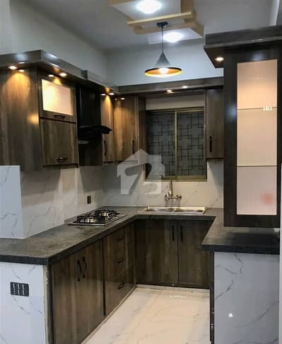 Good looking 1600 Square Feet Flat For sale In Gulistan-e-Jauhar - Block 15