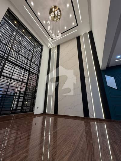 1 KANAL UPPER PORTION FOR RENT 1 KANAL UPPER PORTION FOR RENT