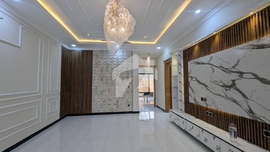 Sector M 10 Marla Brand New House Excellent Construction Quality Heighted Location House Available For Sale