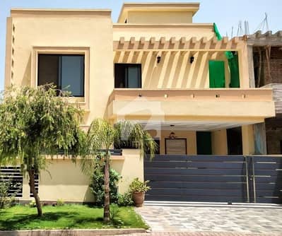 جی ۔ 9/1 جی ۔ 9,اسلام آباد میں 6 کمروں کا 12 مرلہ مکان 9.5 کروڑ میں برائے فروخت۔