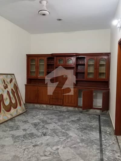 ائیرپورٹ ہاؤسنگ سوسائٹی - سیکٹر 4 ائیرپورٹ ہاؤسنگ سوسائٹی,راولپنڈی میں 4 کمروں کا 5 مرلہ مکان 75.0 ہزار میں کرایہ پر دستیاب ہے۔ ائیرپورٹ ہاؤسنگ سوسائٹی - سیکٹر 4 ائیرپورٹ ہاؤسنگ سوسائٹی,راولپنڈی میں 4 کمروں کا 5 مرلہ مکان 75.0 ہزار میں کرایہ پر دستیاب ہے۔