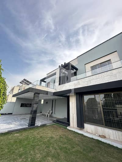 1 KANAL 1.5 STORY HOUSE FOR SALE IN E1 1 KANAL 1.5 STORY HOUSE FOR SALE IN E1