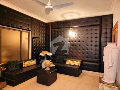 Triple Storey House For Sale Which Is CDA Transfer