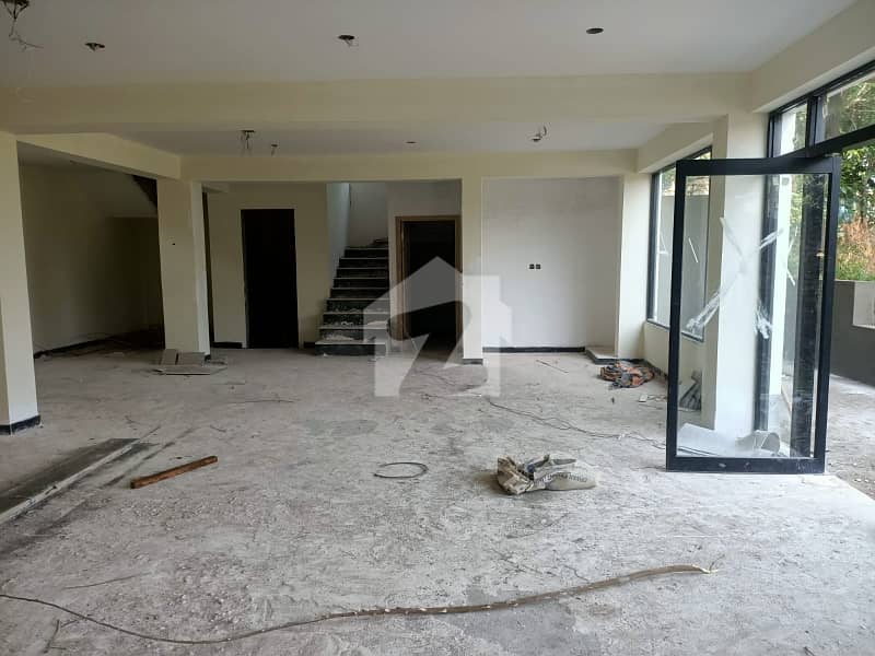 Brand New Building For Rent Brand New Building For Rent