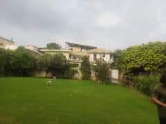 F10/4 Beautiful Location 1000 Sq Yd House Extra Land Beautifully Hot Location More Details Contact M Naqibrehman