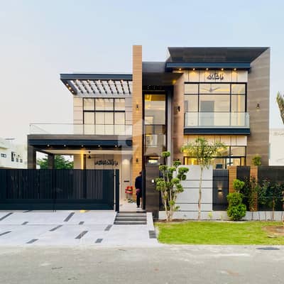 One & Only Single Option In This Price Clear Location Near Park One & Only Single Option In This Price Clear Location Near Park