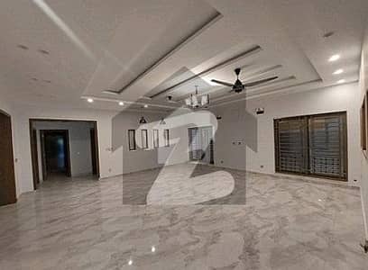 20 MARLA BRAND NEW MODERAN LUXURY FULL HOUSE AVAILABLE FOR RENT IN TIPU SULTAN BLOCK BAHRIA TOWN LAHORE 20 MARLA BRAND NEW MODERAN LUXURY FULL HOUSE AVAILABLE FOR RENT IN TIPU SULTAN BLOCK BAHRIA TOWN LAHORE