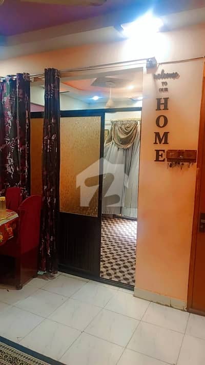 گوالیار کوآپریٹو ہاؤسنگ سوسائٹی سکیم 33,کراچی میں 2 کمروں کا 4 مرلہ فلیٹ 80.0 لاکھ میں برائے فروخت۔ گوالیار کوآپریٹو ہاؤسنگ سوسائٹی سکیم 33,کراچی میں 2 کمروں کا 4 مرلہ فلیٹ 80.0 لاکھ میں برائے فروخت۔