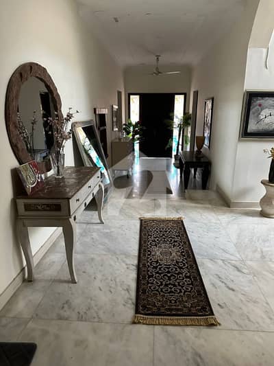 Luxury 1000 Yards Bungalow For Sale In DHA Phase 6 9 Bedrooms | Swimming Pool | Prime Location