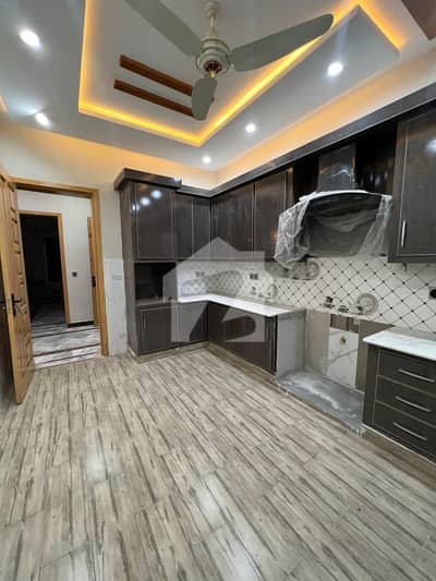 G 15,4 7 Marla House Available For Sale Water Electricity Available