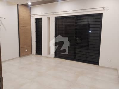 ای ۔ 11/3 ای ۔ 11,اسلام آباد میں 6 کمروں کا 1 کنال مکان 3.5 لاکھ میں کرایہ پر دستیاب ہے۔ ای ۔ 11/3 ای ۔ 11,اسلام آباد میں 6 کمروں کا 1 کنال مکان 3.5 لاکھ میں کرایہ پر دستیاب ہے۔